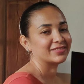 Mayra, Babysitter in Campos