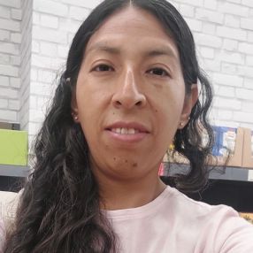 Luz Maribel, Babysitter in Ibi