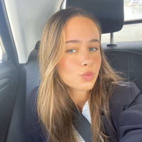 Daniela, Niñera o canguro en Montequinto