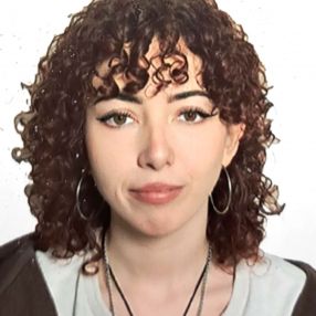 Cristina, Niñera o canguro en Ceutí