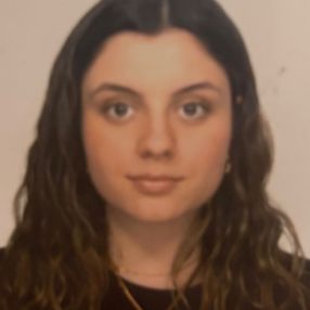 Victoria Oliva, Babysitter in Ejea de los Caballeros