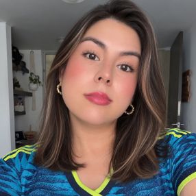 Carolina, Babysitter in Vitoria-Gasteiz