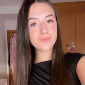 Lucia, Babysitter in Camarma de Esteruelas