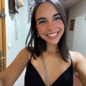 Zoe, Niñera o canguro en Bigastro
