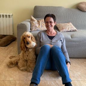 Carme, Niñera o canguro en Llagostera