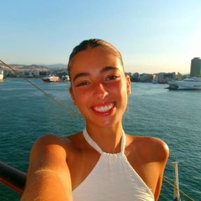 Mileni, Babysitter in Icod de los Vinos