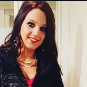 Tania, Babysitter in Tarancón