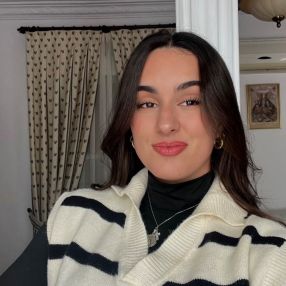Luisa, Niñera o canguro en Huévar del Aljarafe