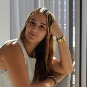 Aitana, Babysitter in Canet de Berenguer