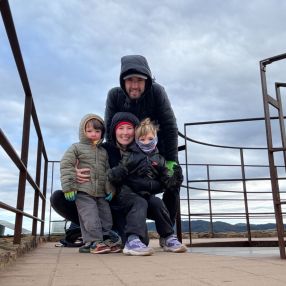 Georgia, Familia en Girona