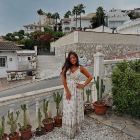 Leire, Niñera o canguro en Lasarte-Oria