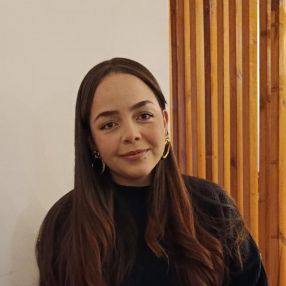 Mishelle, Niñera o canguro en Vigo