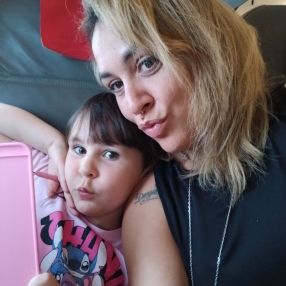 Camila, Familia en Rentería