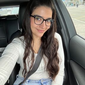 Nerea, Niñera o canguro en Ponteareas