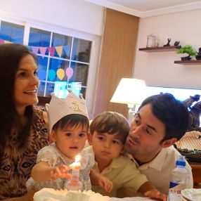 Alexandra, Family in Coslada