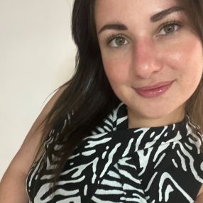 Irene, Niñera o canguro en Moncada