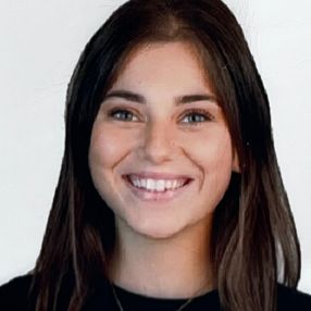 Tania, Niñera o canguro en La Sénia