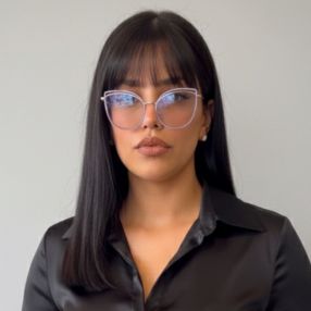 Carla, Niñera o canguro en taco