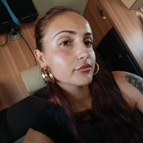 Adriana, Babysitter in Urduliz