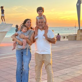 Alejandro, Familia en Tomares