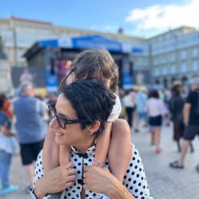 Amalia, Family in Oseiro