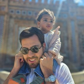 Christelle, Familia en Madrid