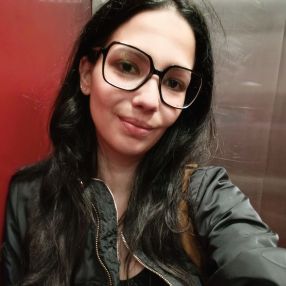 Sara, Niñera o canguro en Amposta