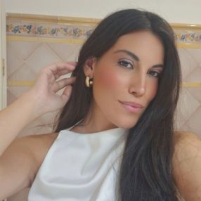 Lucia, Babysitter in El Viso del Alcor