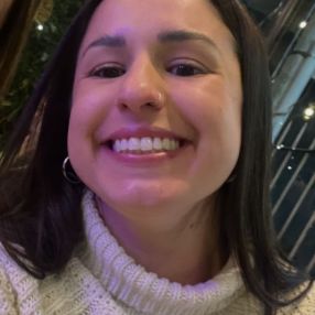 Nicolina, Niñera o canguro en Almoradí