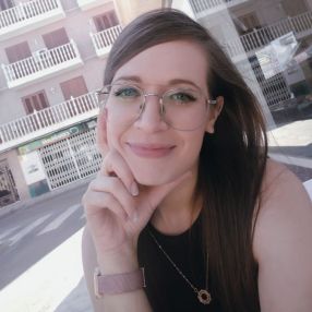Lidia, Babysitter in Olula del Río