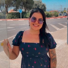 Andreza, Babysitter in Almazora