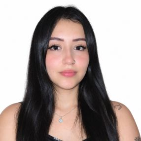 Camila, Niñera o canguro en Parla