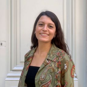 Cecilia, Babysitter in Sevilla