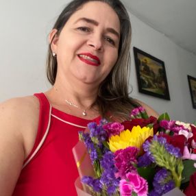 Julia ubeny, Babysitter in Rentería