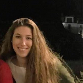 María, Babysitter in Campuzano