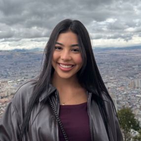 Carolina, Babysitter in Torrejón de Ardoz