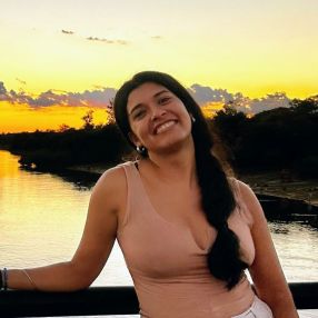 Melina, Niñera o canguro en Capdepera