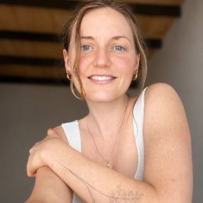 Wanda Josefine, Babysitter in Monachil