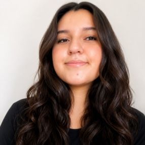 Paula Gianella, Babysitter in Moncada