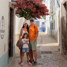 Monica, Familia en Cádiz
