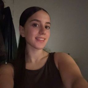 Ainara, Niñera o canguro en La Vega