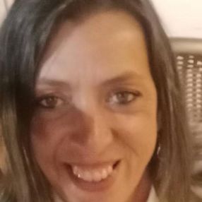 María cinta, Niñera o canguro en Cubelles