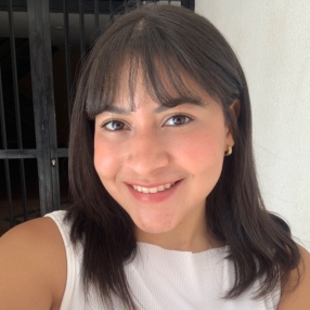 Isabela, Babysitter in Madrid