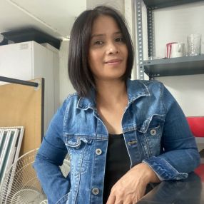 Devie, Babysitter in Humanes de Madrid