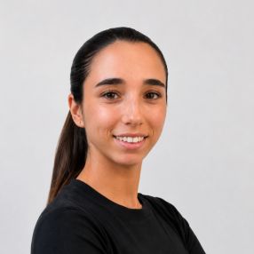 Ayxsa, Babysitter in Elx