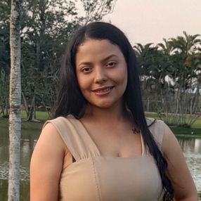 Angie, Niñera o canguro en Almodóvar del Campo