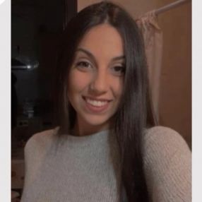 Nazaret, Babysitter in Herencia