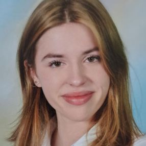Claudia, Niñera o canguro en San Agustín del Guadalix