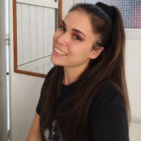 Irina, Niñera o canguro en Ingenio