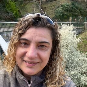 Lurdes, Niñera o canguro en Sant Julià de Vilatorta
